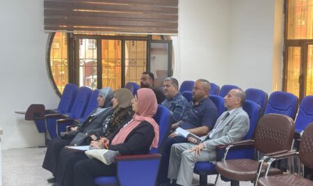 تطوير الكفاءات اللغوية في الوسط الإداري: دورة تدريبية بمركز الحاسبة الإلكترونية